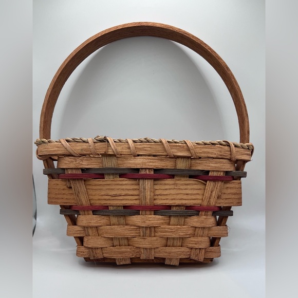 Vintage wall hanging basket hand painted birdhouses wicker rattan weave basket - Picture 2 of 10